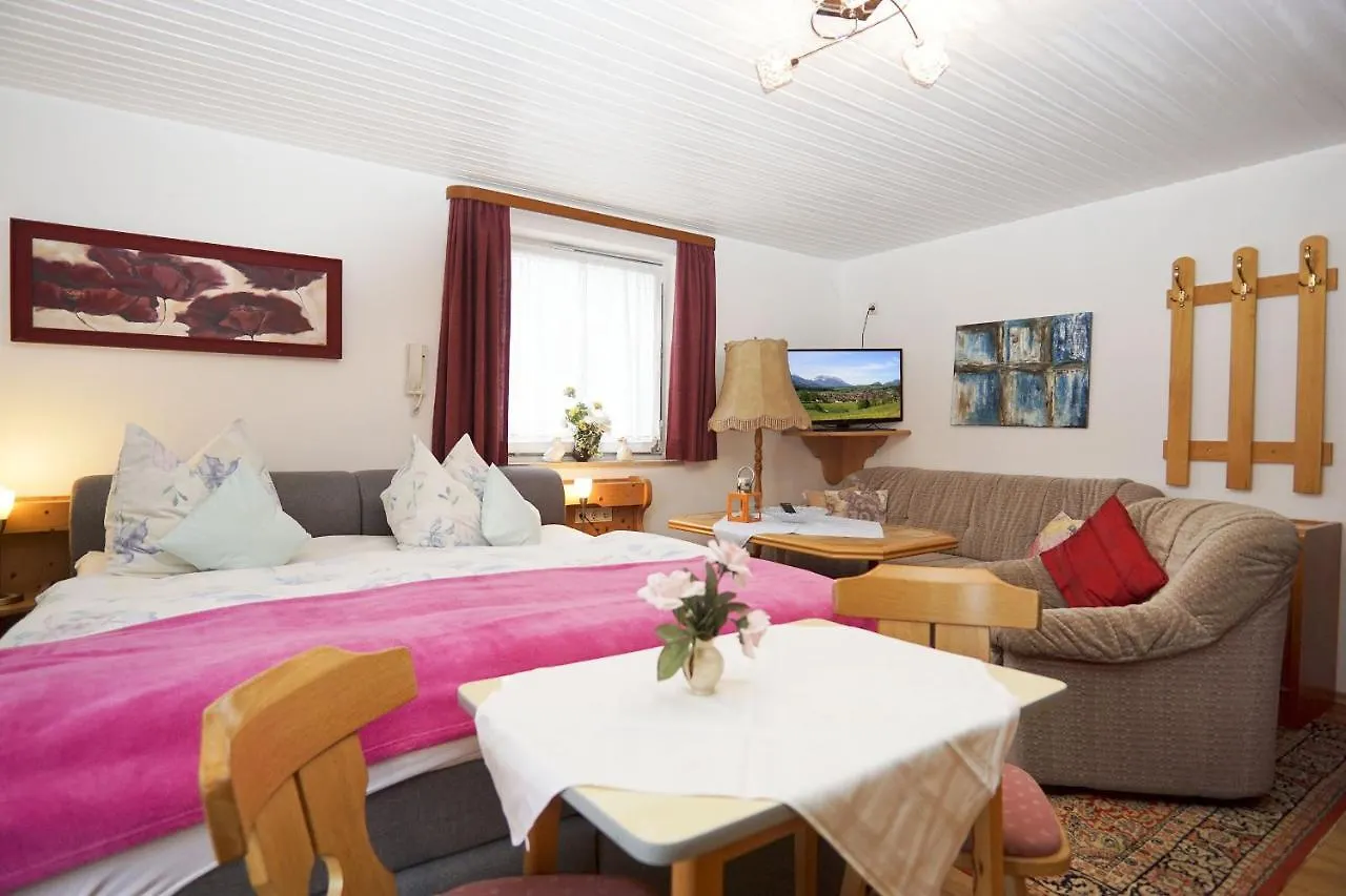 Hotel Appartementhaus Regner Reit im Winkl